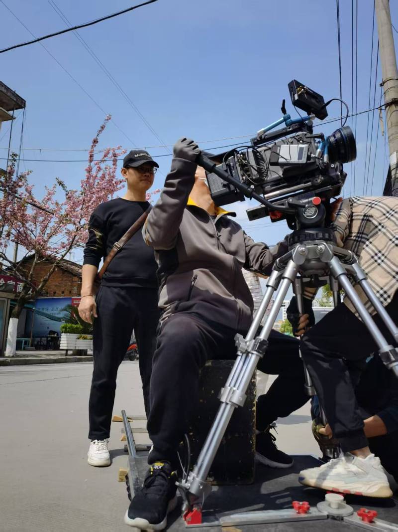 西和县广告片拍摄：快消品牌爆款之选，网感内容适配社媒传播！